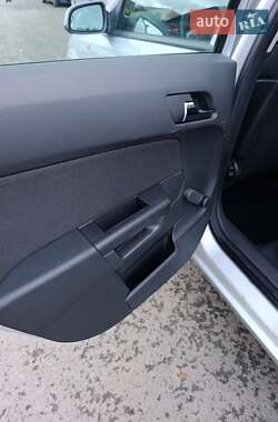 Универсал Opel Astra 2009 в 