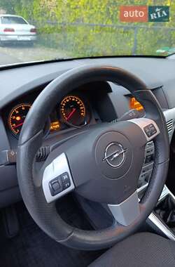 Универсал Opel Astra 2009 в 