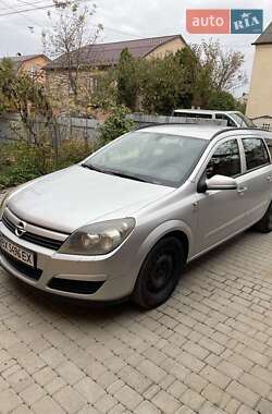 Универсал Opel Astra 2005 в Хмельницком