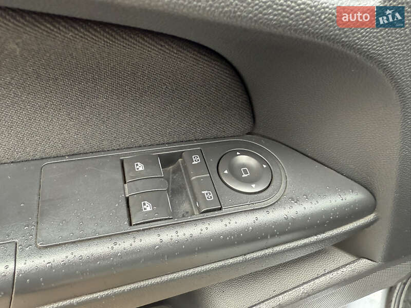 Универсал Opel Astra 2009 в Борисполе