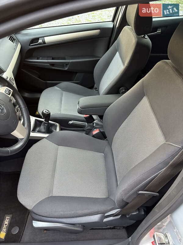 Универсал Opel Astra 2009 в Белой Церкви