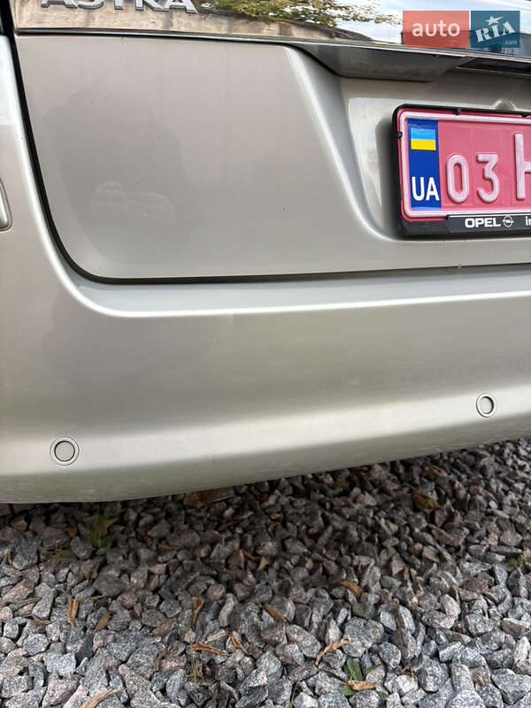 Универсал Opel Astra 2009 в Белой Церкви