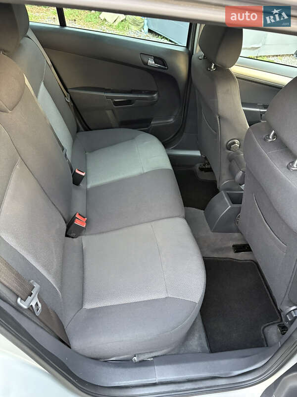 Универсал Opel Astra 2009 в Белой Церкви