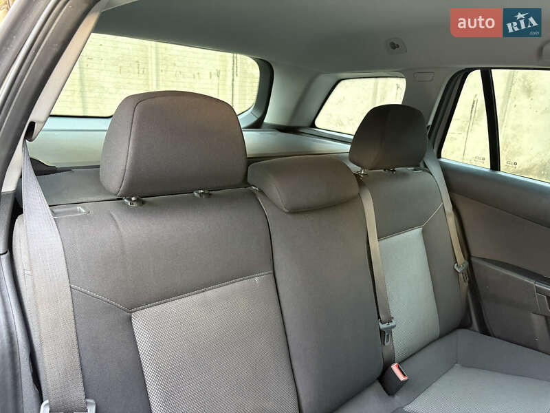 Универсал Opel Astra 2009 в Белой Церкви