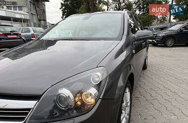 Универсал Opel Astra 2009 в 