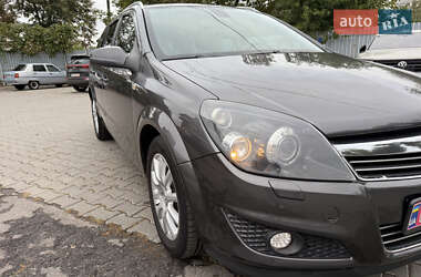 Универсал Opel Astra 2009 в 