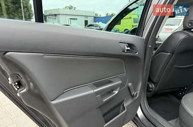 Универсал Opel Astra 2009 в 
