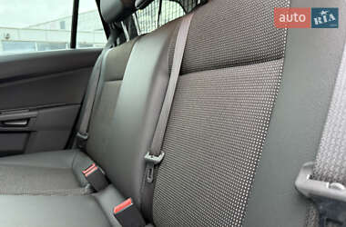 Универсал Opel Astra 2009 в 