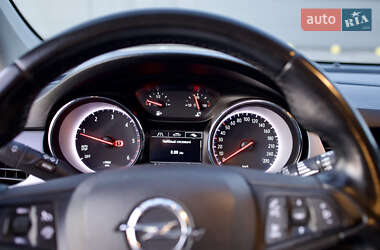 Универсал Opel Astra 2018 в 