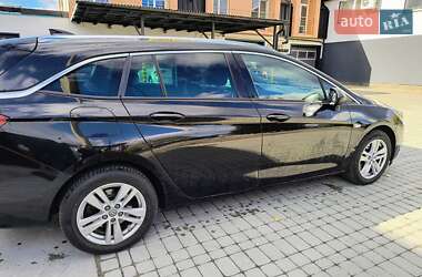 Универсал Opel Astra 2018 в 