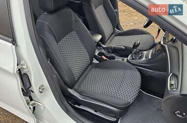 Універсал Opel Astra 2018 в  фото 18 Універсал Opel Astra 2018 в