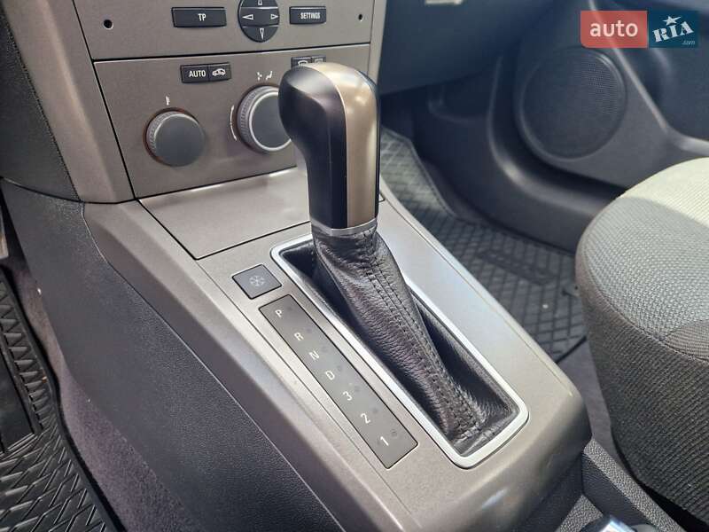 Хэтчбек Opel Astra 2005 в Тернополе фото 38 Хэтчбек Opel Astra 2005 в Тернополе