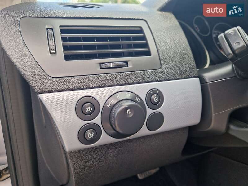 Хэтчбек Opel Astra 2005 в Тернополе фото 33 Хэтчбек Opel Astra 2005 в Тернополе