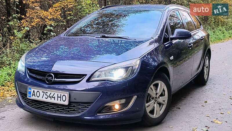 Универсал Opel Astra 2014 в Ужгороде фото 7 Универсал Opel Astra 2014 в Ужгороде