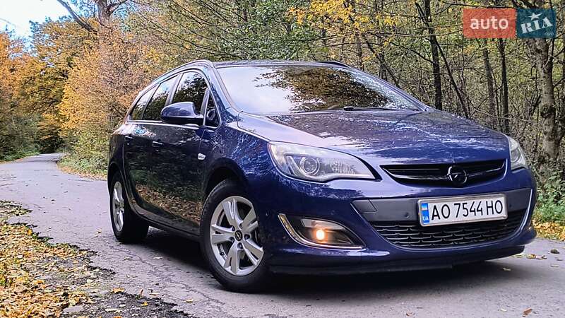 Универсал Opel Astra 2014 в Ужгороде фото 3 Универсал Opel Astra 2014 в Ужгороде