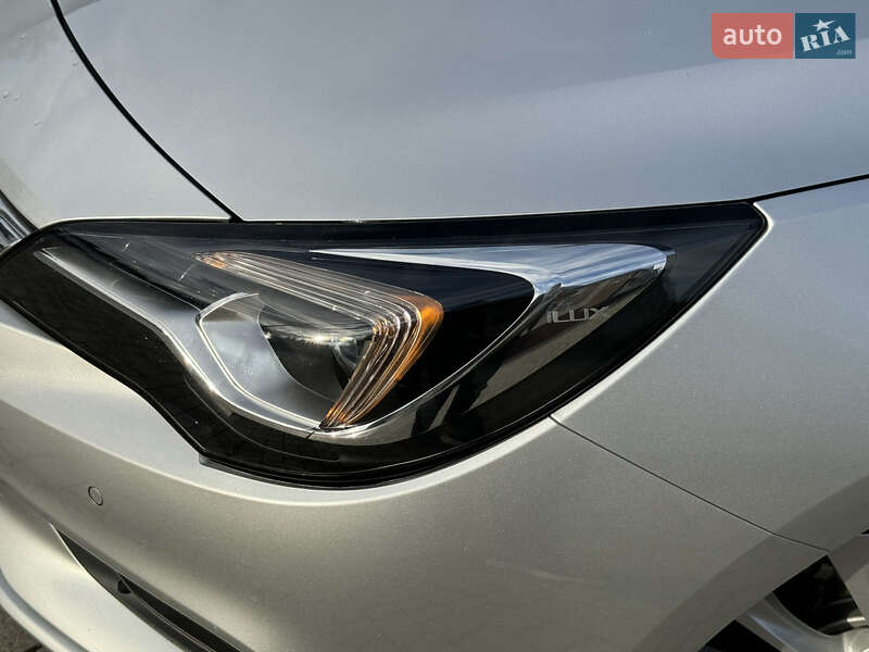 Универсал Opel Astra 2019 в Львове