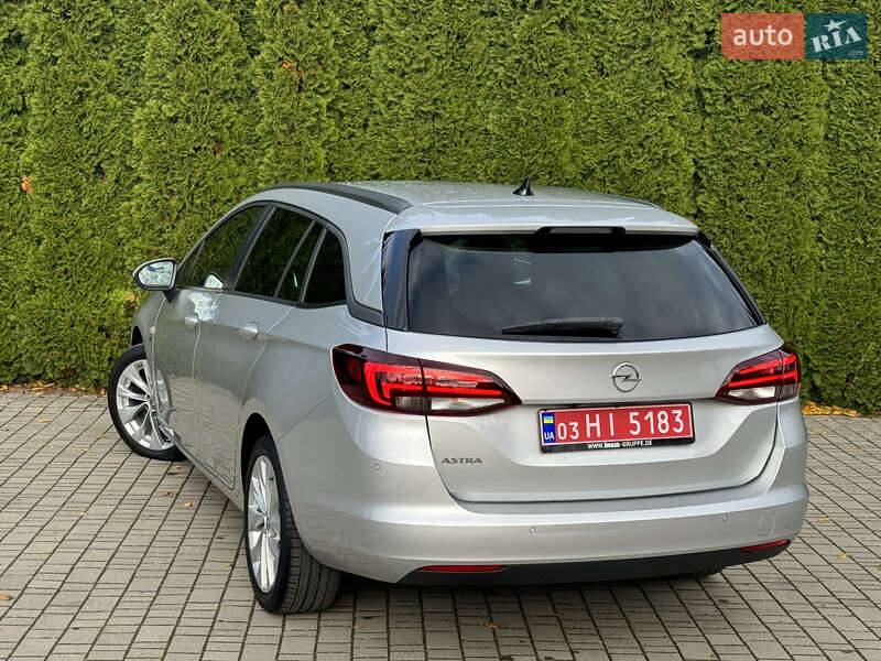 Универсал Opel Astra 2019 в Львове
