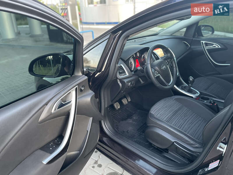 Універсал Opel Astra 2014 в Рокитному фото 21 Універсал Opel Astra 2014 в Рокитному