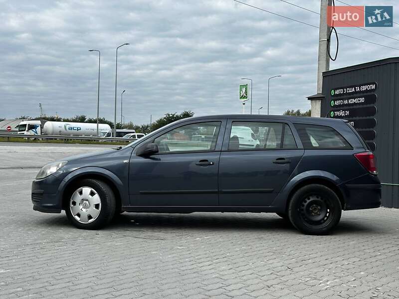 Універсал Opel Astra 2006 в Львові