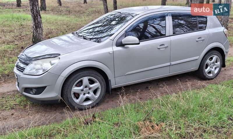 Хэтчбек Opel Astra 2008 в Николаеве фото 4 Хэтчбек Opel Astra 2008 в Николаеве