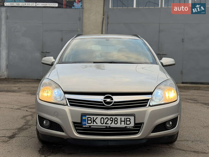 Універсал Opel Astra 2008 в Рівному фото 10 Універсал Opel Astra 2008 в Рівному