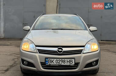 Универсал Opel Astra 2008 в 