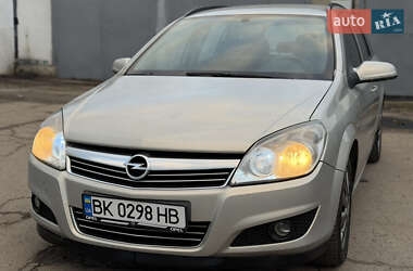 Универсал Opel Astra 2008 в 