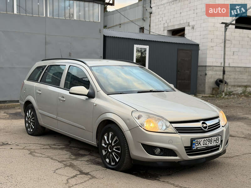 Універсал Opel Astra 2008 в Рівному фото 15 Універсал Opel Astra 2008 в Рівному