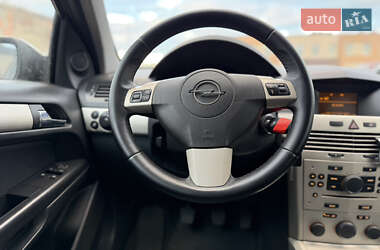 Универсал Opel Astra 2008 в 