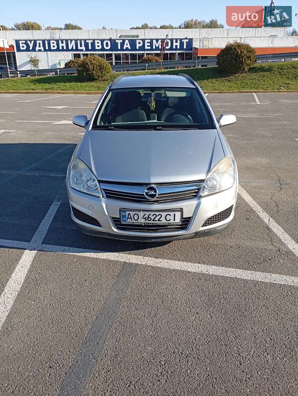 Универсал Opel Astra 2008 в Ужгороде фото Универсал Opel Astra 2008 в Ужгороде