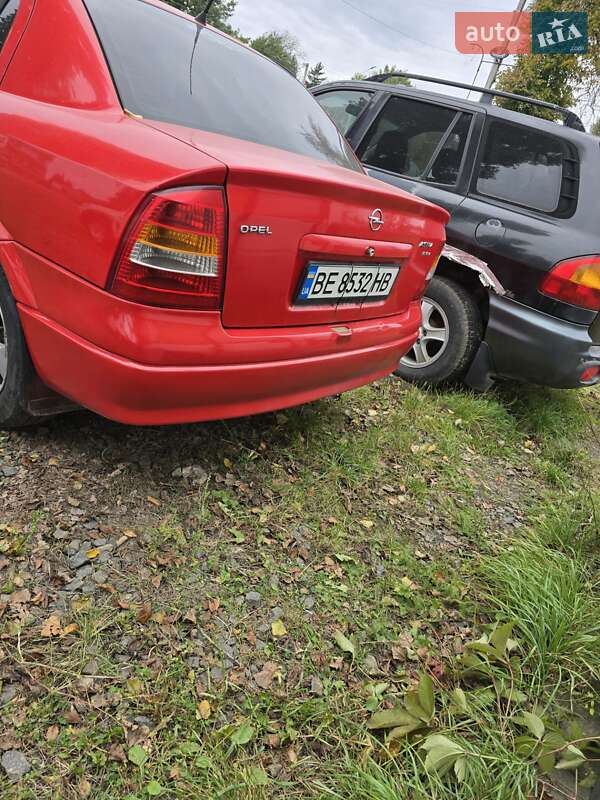 Седан Opel Astra 2000 в Хмельницком