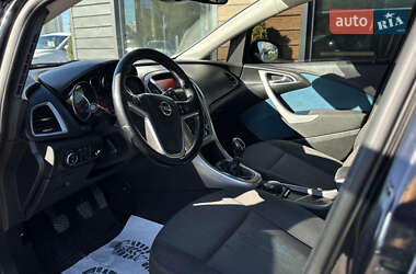 Універсал Opel Astra 2010 в  фото 27 Універсал Opel Astra 2010 в