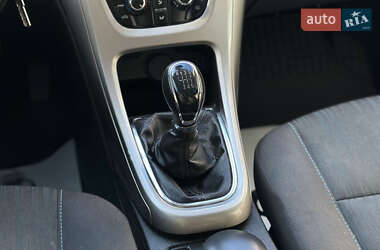 Універсал Opel Astra 2010 в  фото 41 Універсал Opel Astra 2010 в