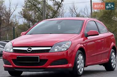 Купе Opel Astra 2008 в  фото 2 Купе Opel Astra 2008 в