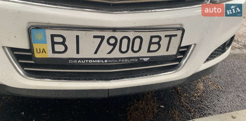 Хэтчбек Opel Astra 2014 в Лубнах фото 11 Хэтчбек Opel Astra 2014 в Лубнах