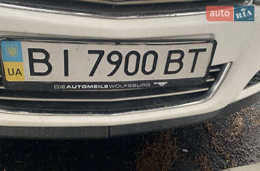 Хэтчбек Opel Astra 2014 в 