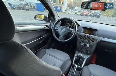 Універсал Opel Astra 2006 в  фото 8 Універсал Opel Astra 2006 в
