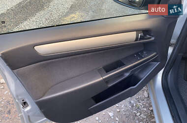 Универсал Opel Astra 2007 в 