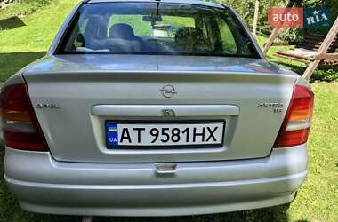 Седан Opel Astra 2007 в Ивано-Франковске