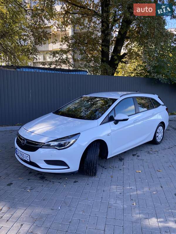 Opel Astra 2019