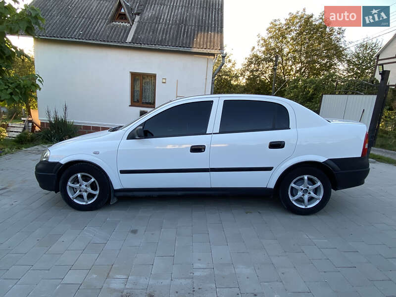Седан Opel Astra 2000 в Збараже фото 3 Седан Opel Astra 2000 в Збараже