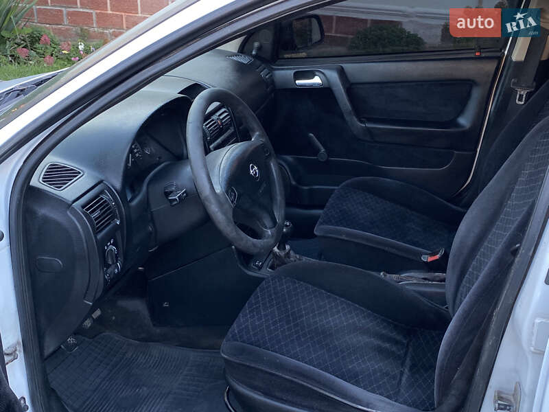Седан Opel Astra 2000 в Збараже фото 23 Седан Opel Astra 2000 в Збараже