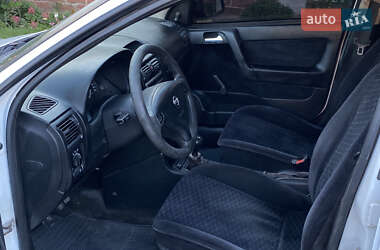 Седан Opel Astra 2000 в  фото 23 Седан Opel Astra 2000 в