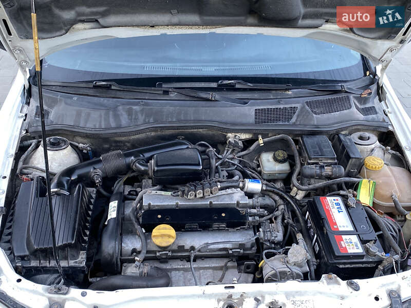 Седан Opel Astra 2000 в Збараже фото 36 Седан Opel Astra 2000 в Збараже