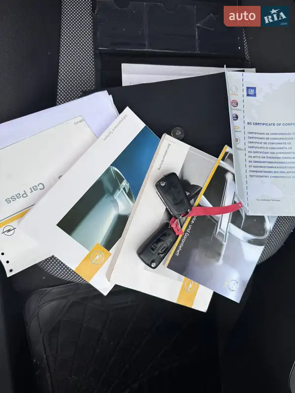 Хэтчбек Opel Astra 2009 в Звенигородке документ