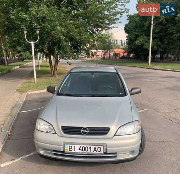 Седан Opel Astra 2007 в Кременчуці