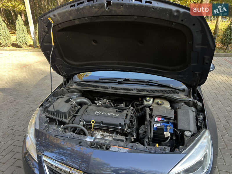 Хэтчбек Opel Astra 2009 в Луцке фото 12 Хэтчбек Opel Astra 2009 в Луцке