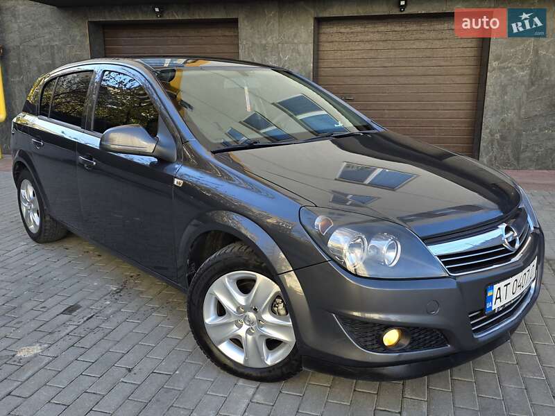 Хэтчбек Opel Astra 2012 в Тернополе фото 14 Хэтчбек Opel Astra 2012 в Тернополе