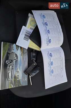 Хэтчбек Opel Astra 2012 в 