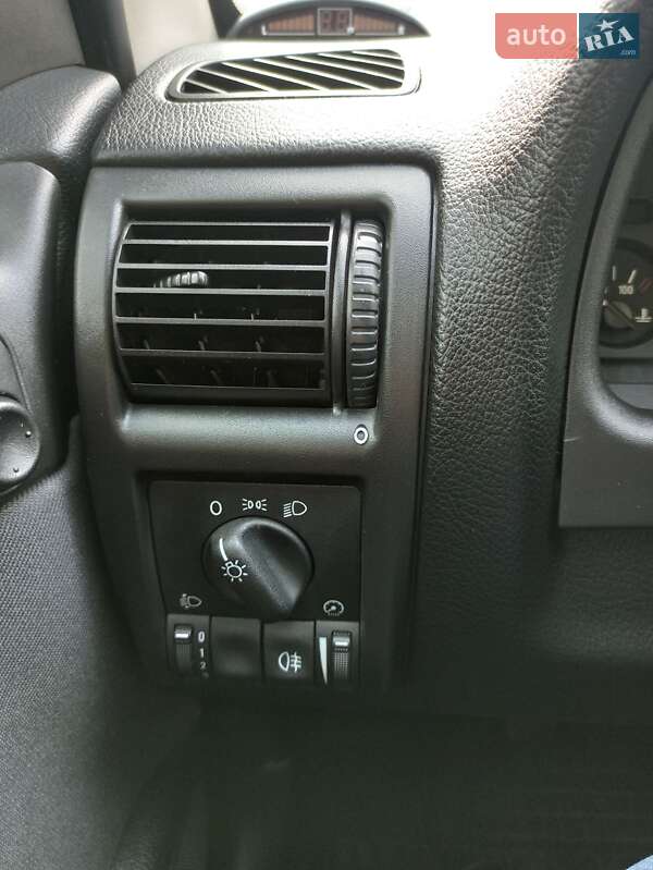 Седан Opel Astra 2007 в Кременчуці